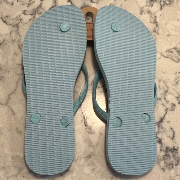 New With Tags (No Box) Women's Havaiana Flip Flops - Picture 2 of 3